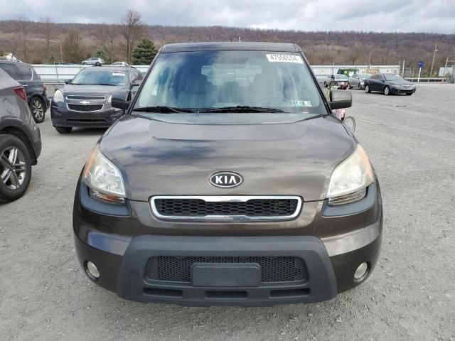 2010 KIA Soul +