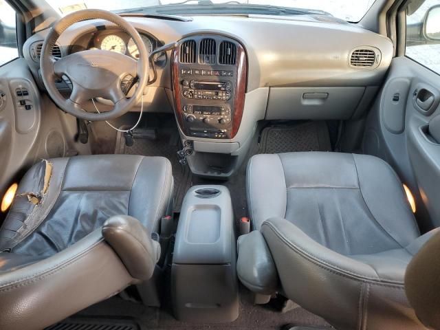 2003 Chrysler Town & Country LXI