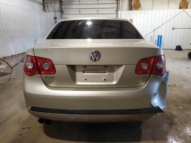 2005 Volkswagen New Jetta Value