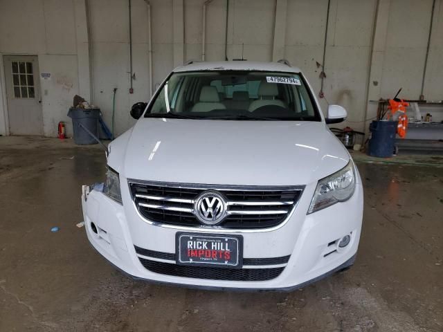 2010 Volkswagen Tiguan SE