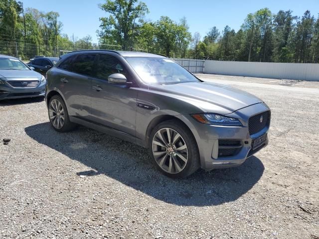 2017 Jaguar F-PACE R-Sport