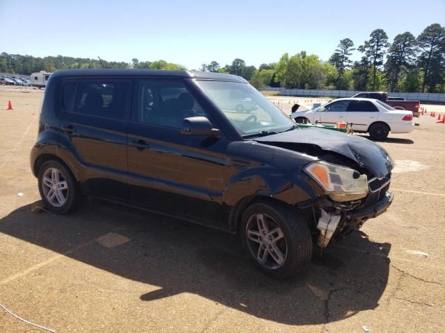 2011 KIA Soul +