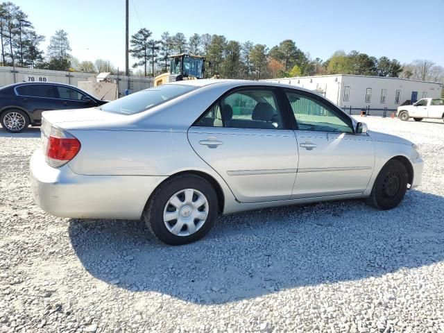 2005 Toyota Camry LE