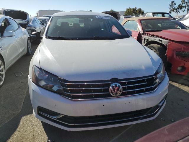 2014 Volkswagen Passat S