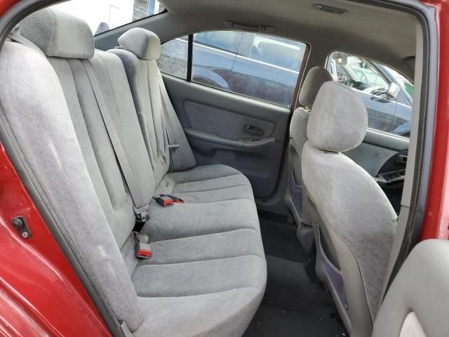 2004 Hyundai Elantra GLS