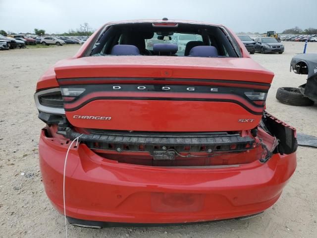 2018 Dodge Charger SXT