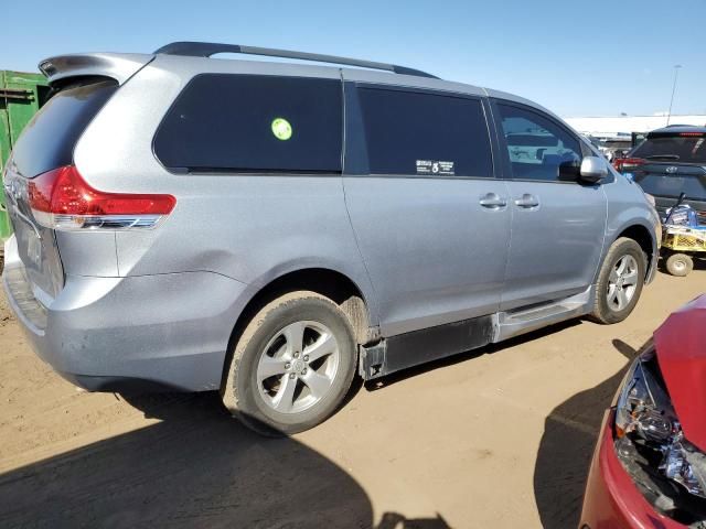 2012 Toyota Sienna LE