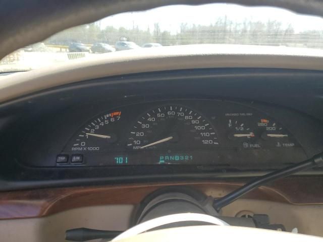 1999 Oldsmobile 88 Base