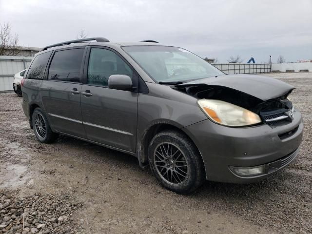 2005 Toyota Sienna XLE