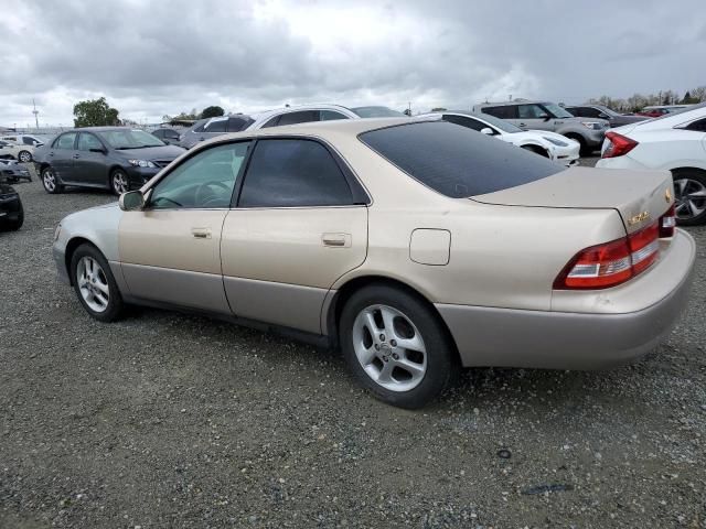 2000 Lexus ES 300