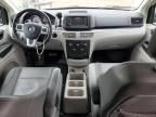 2013 Volkswagen Routan SE