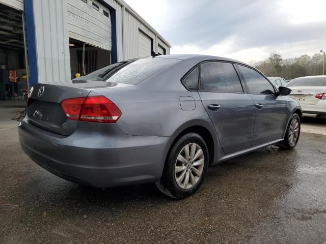 2015 Volkswagen Passat S