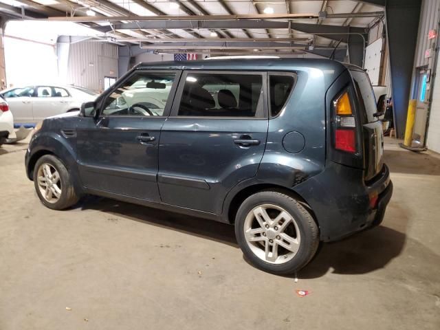 2011 KIA Soul +