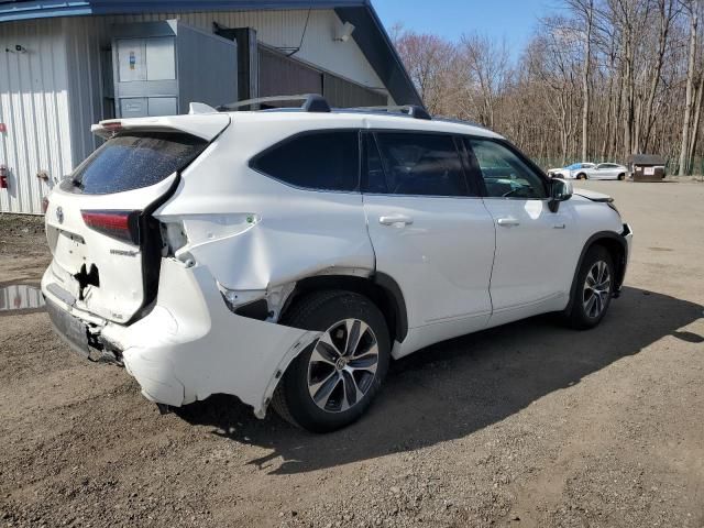 2020 Toyota Highlander Hybrid XLE