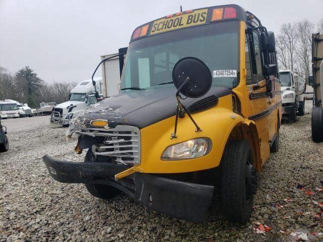 2013 Freightliner Chassis B2B