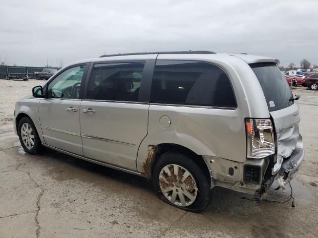 2012 Chrysler Town & Country Touring L