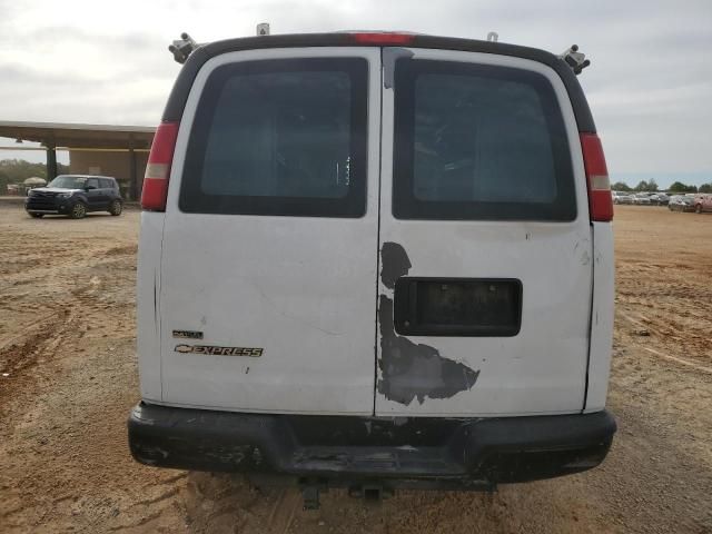 2010 Chevrolet Express G2500