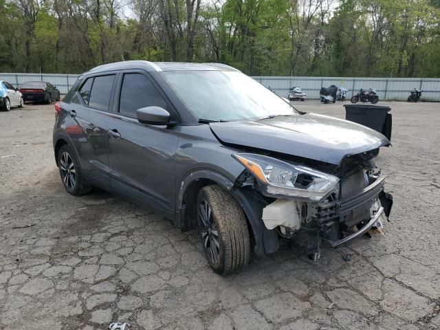 2018 Nissan Kicks S