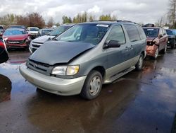 Toyota Sienna le Vehiculos salvage en venta: 1998 Toyota Sienna LE