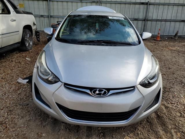 2016 Hyundai Elantra SE