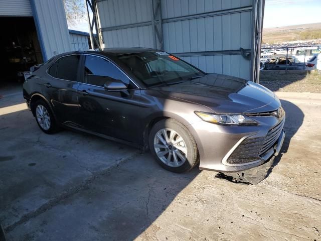 2022 Toyota Camry LE