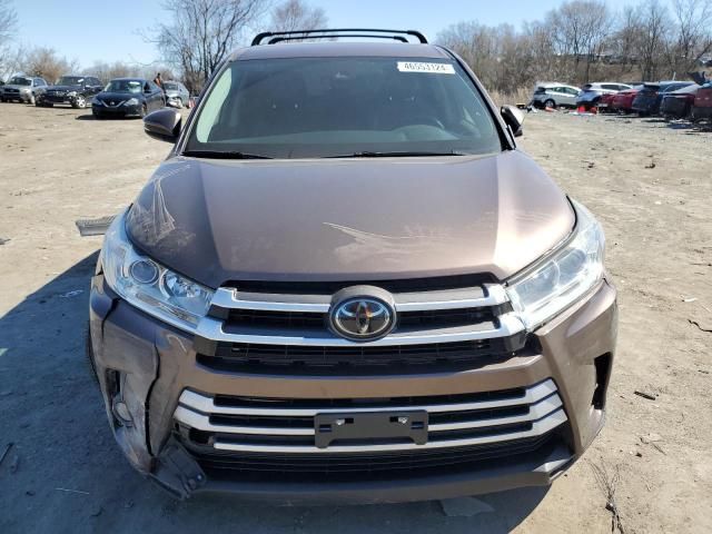 2019 Toyota Highlander LE