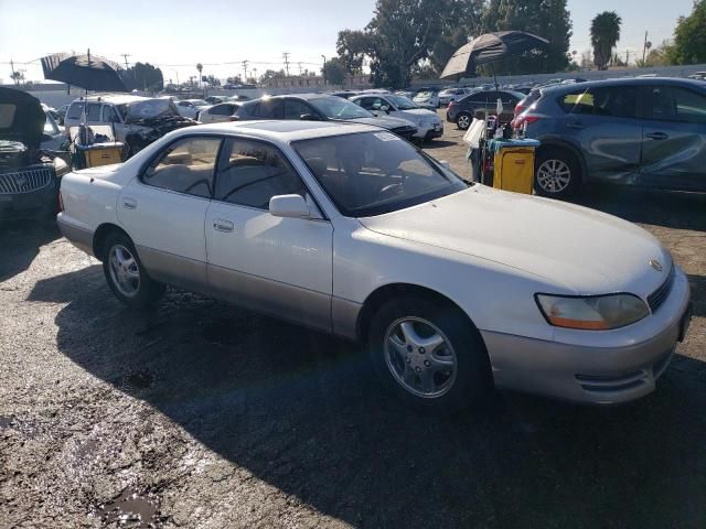 1994 Lexus ES 300