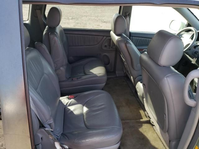 2008 Toyota Sienna XLE