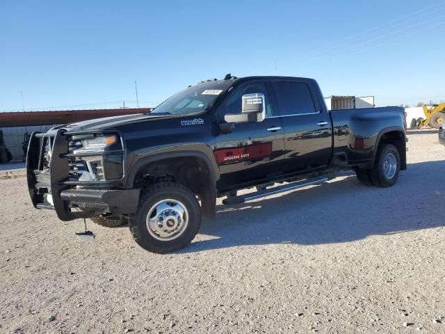 2022 Chevrolet Silverado K3500 High Country