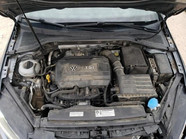 2016 Volkswagen Golf Sportwagen S