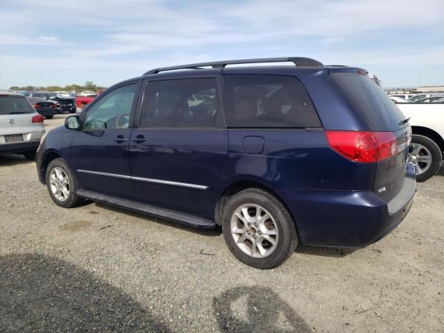 2006 Toyota Sienna XLE