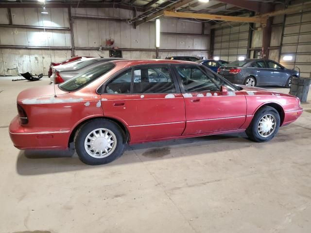 1997 Oldsmobile 88 Base