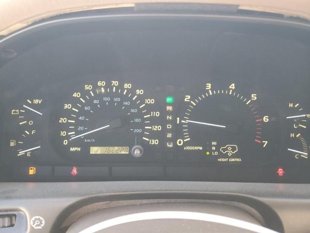 2000 Lexus LX 470