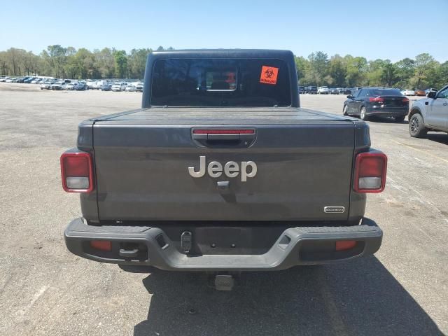 2022 Jeep Gladiator Overland