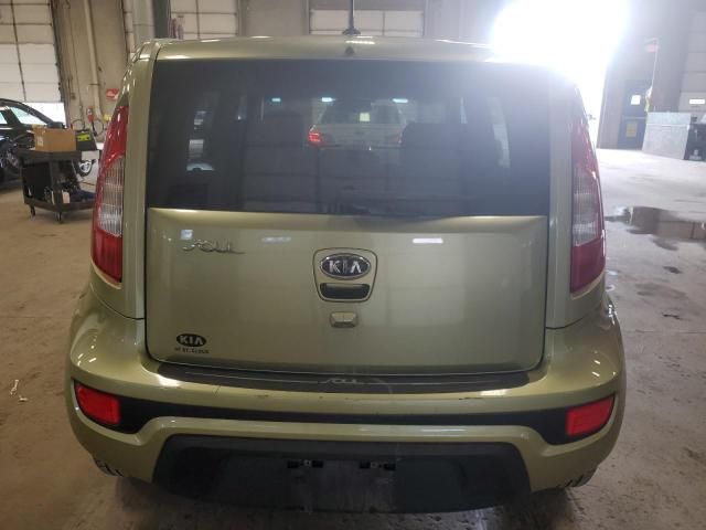 2012 KIA Soul +