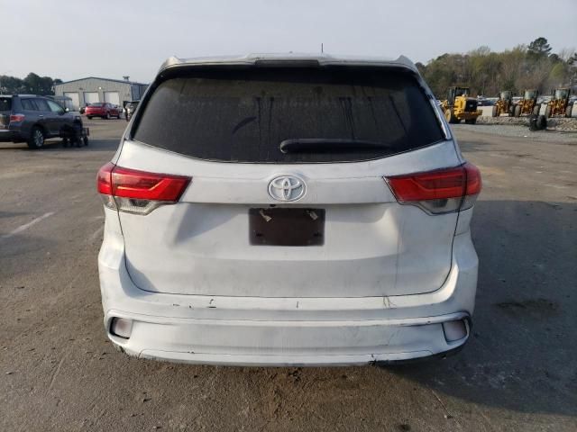 2019 Toyota Highlander LE