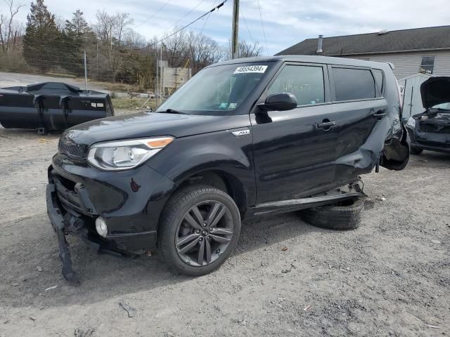 2016 KIA Soul +