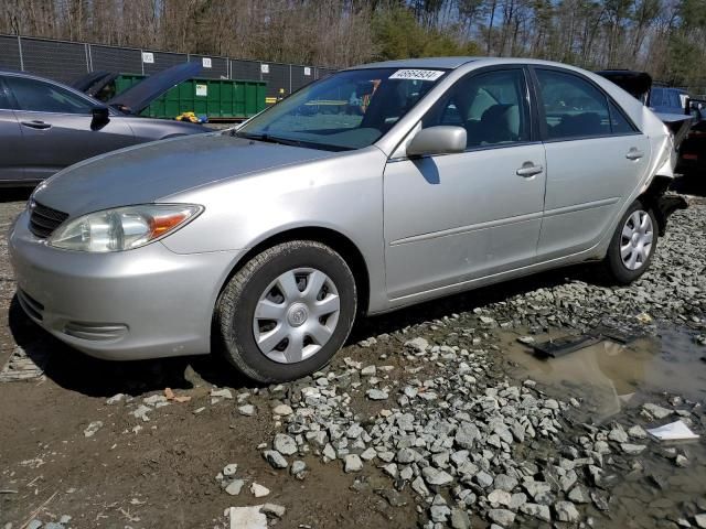 2004 Toyota Camry LE