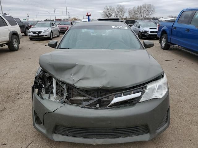 2014 Toyota Camry Hybrid