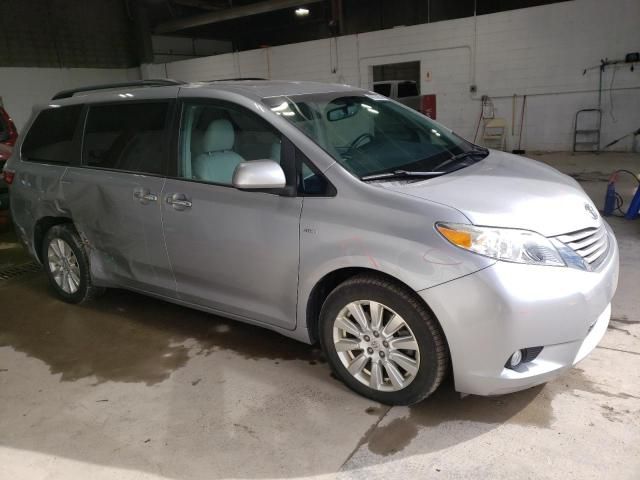 2017 Toyota Sienna XLE