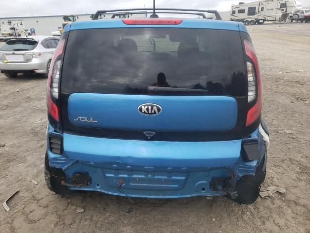 2016 KIA Soul +