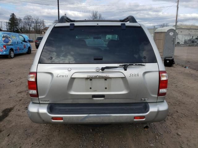 2002 Nissan Pathfinder LE