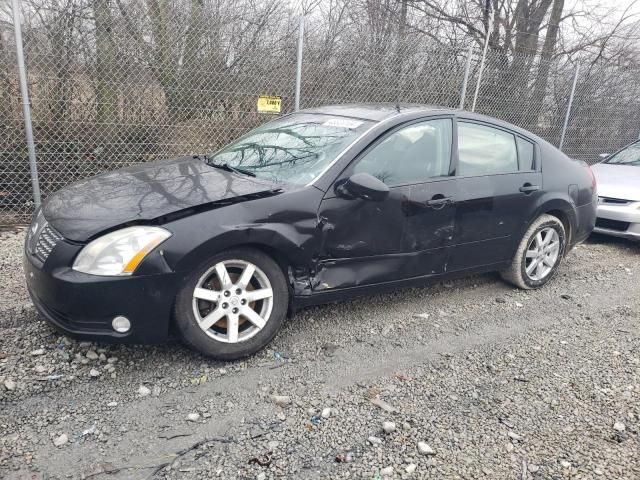 2005 Nissan Maxima SE