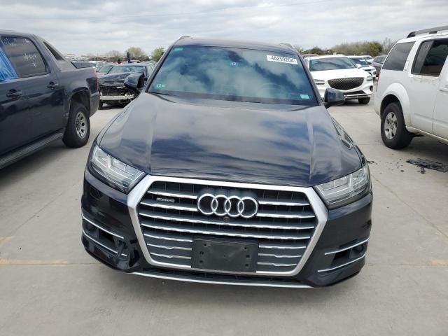 2018 Audi Q7 Prestige