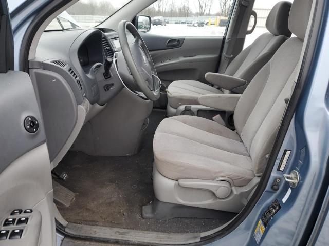 2010 KIA Sedona LX