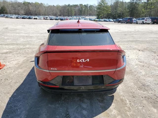 2022 KIA EV6 Light