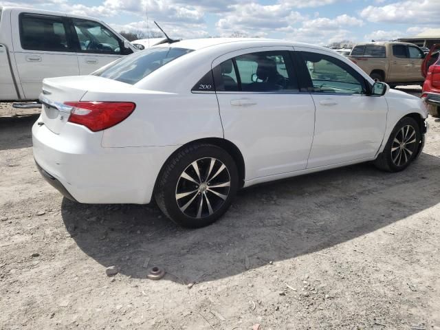 2014 Chrysler 200 Touring