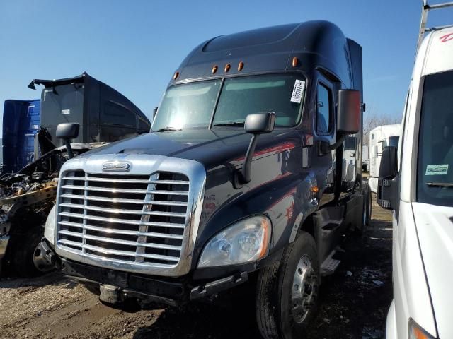 2018 Freightliner Cascadia 125