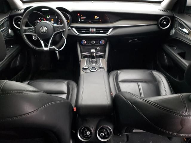 2018 Alfa Romeo Stelvio TI