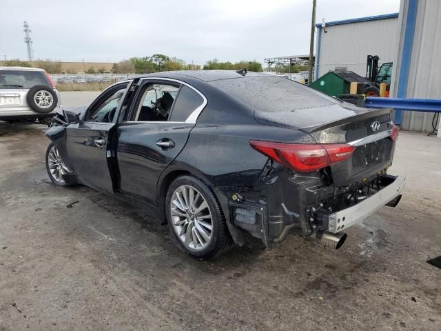 2018 Infiniti Q50 Luxe